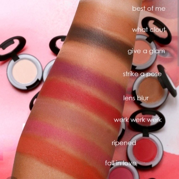 NIB Mac Powder Kiss Eyeshadow Werk, Werk, Werk - Picture 2 of 6